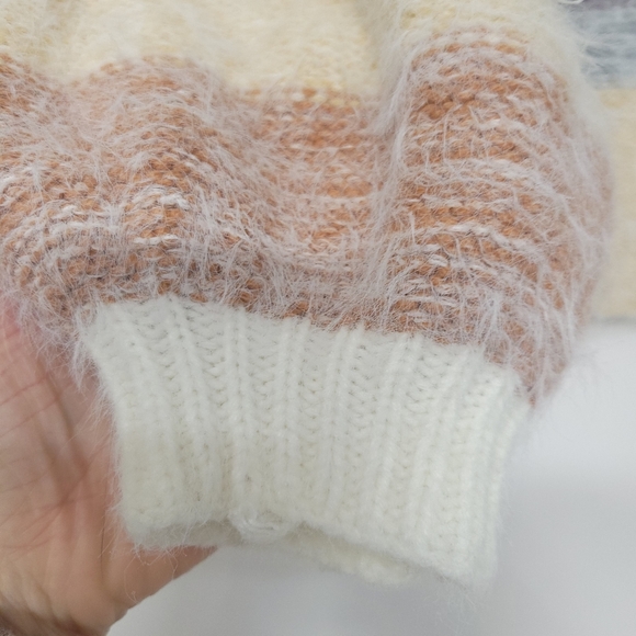 VENUS Women's Striped Eyelash Sweater - White Multi, size xs - Picture 6 of 12